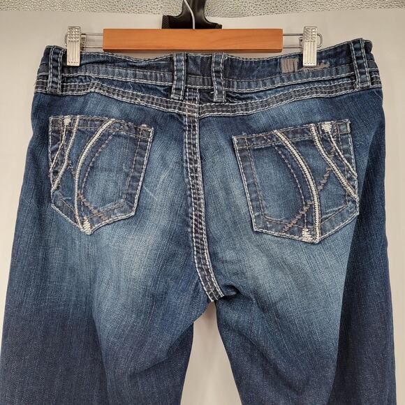 KUT From The Kloth Women's Embroidered Pockets So Low Bootcut Jeans Size 12 - Picture 4 of 11